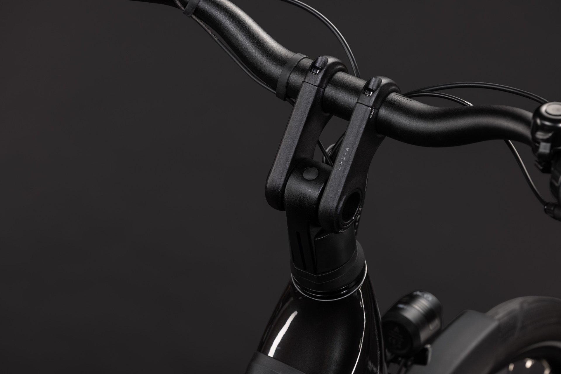 Afbeelding van de Cube Supreme Hybrid Comfort One 600